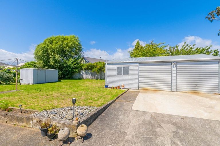 Photo of property in 70 Michael Road, Paraparaumu Beach, Paraparaumu, 5032