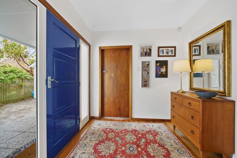 Photo of property in 14 Myrtle Street, Hutt Central, Lower Hutt, 5010