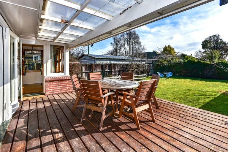 Photo of property in 90 Kendal Avenue, Burnside, Christchurch, 8053
