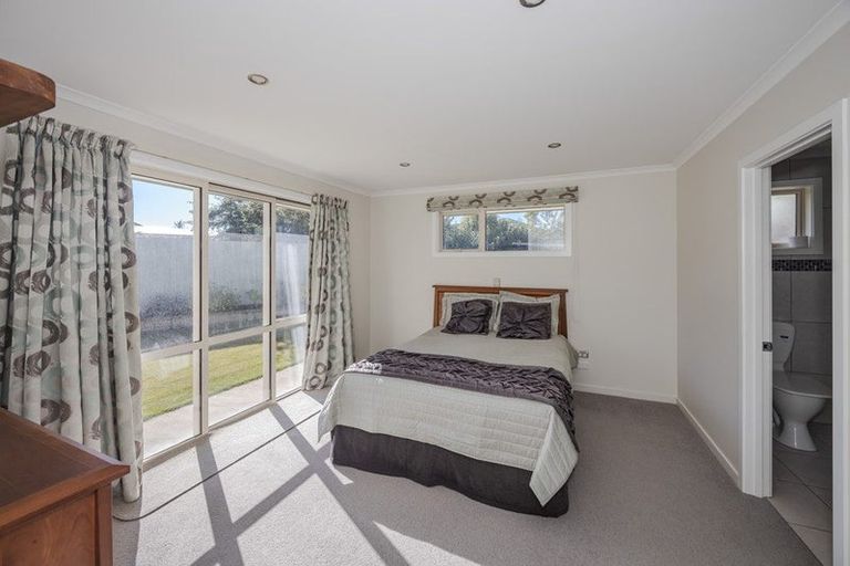 Photo of property in 62 Essex Street, Weston, Oamaru, 9401
