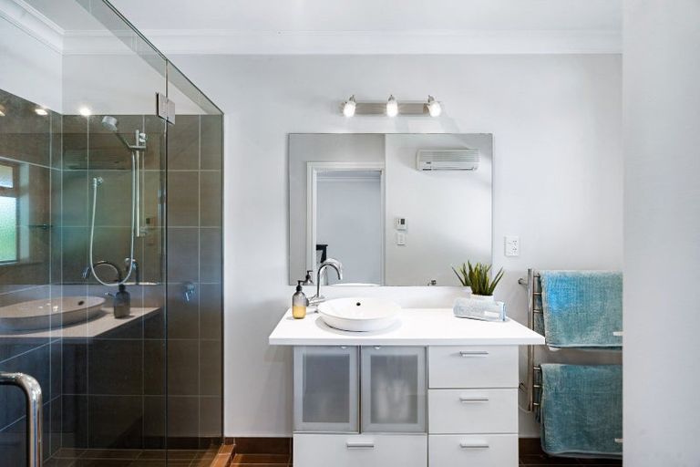 Photo of property in 47 Margaret Avenue, Havelock North, 4130