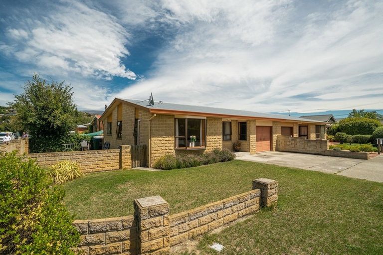 Photo of property in 2 Jackson Place, Alexandra, 9320