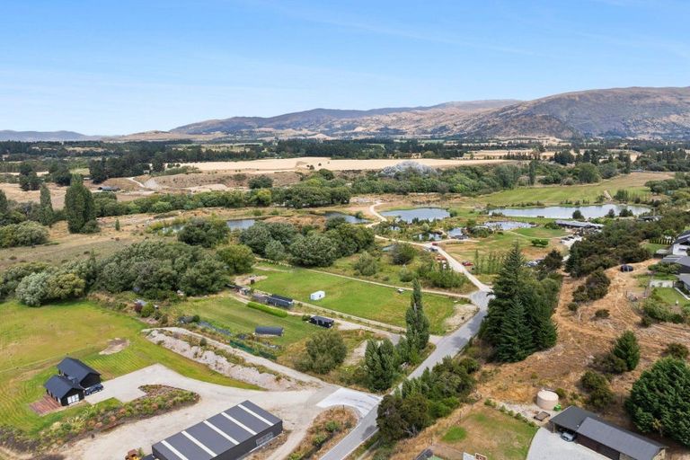 Photo of property in 41 Monteith Road, Albert Town, Wanaka, 9382