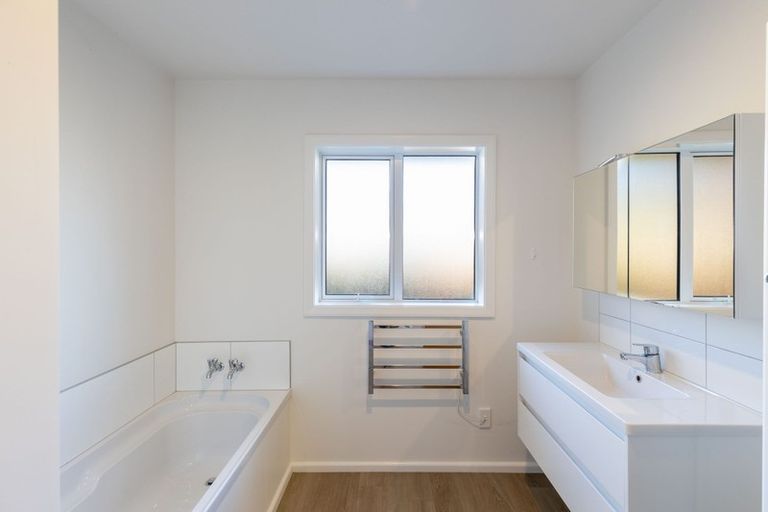 Photo of property in 27 Bourne Crescent, Papanui, Christchurch, 8053