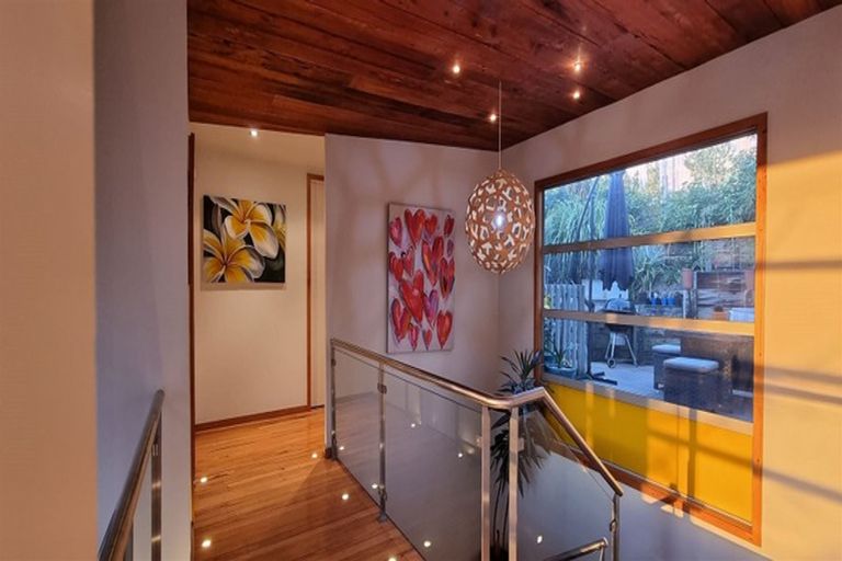 Photo of property in 13 Karekare Road, Raumati South, Paraparaumu, 5032