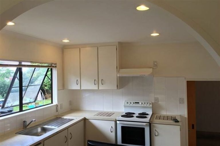 Photo of property in 1/110 Owairaka Avenue, Mount Albert, Auckland, 1025