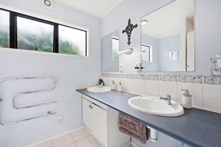 Photo of property in 89 Rame Road, Greenhithe, Auckland, 0632