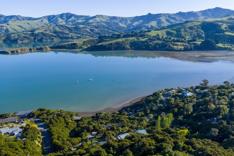 Photo of property in 35 Kingfisher Road, Takamatua, 7581