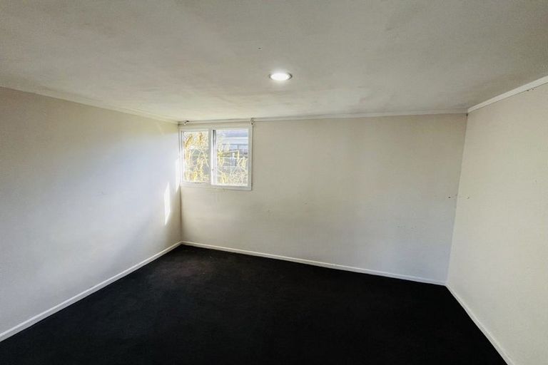 Photo of property in 26 Courtenay Crescent, Mangere East, Auckland, 2024