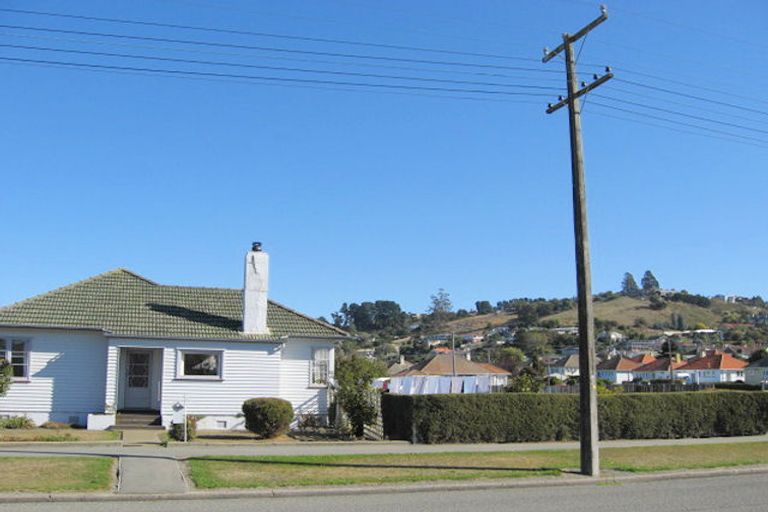 Photo of property in 11 Harlech Street, Oamaru North, Oamaru, 9400
