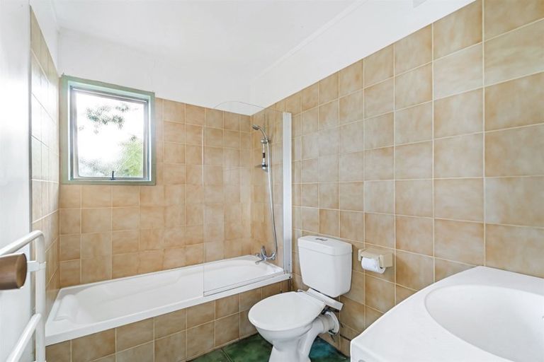 Photo of property in 45 Cochrane Avenue, Arkles Bay, Whangaparaoa, 0932
