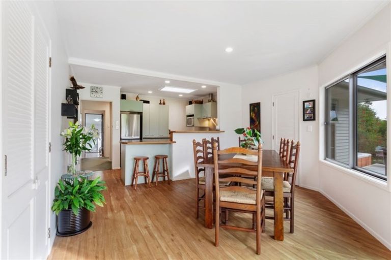 Photo of property in 16 Stevens Lane, Waitoki, Kaukapakapa, 0871