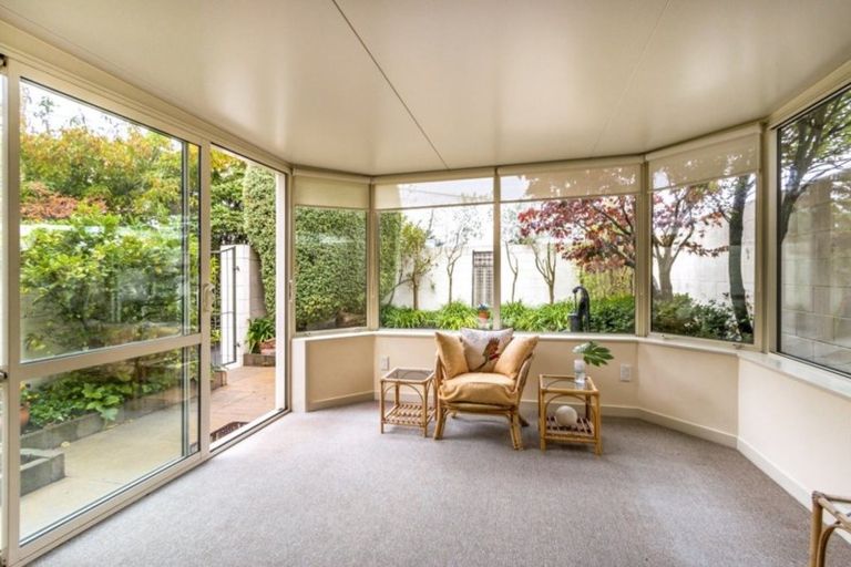 Photo of property in 1/122 Office Road, Merivale, Christchurch, 8014