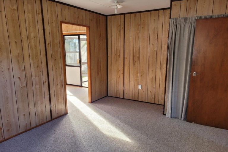 Photo of property in 513 Mangorei Road, Highlands Park, New Plymouth, 4312