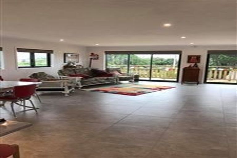 Photo of property in 21 Gawler Street, Te Horo Beach, Otaki, 5581