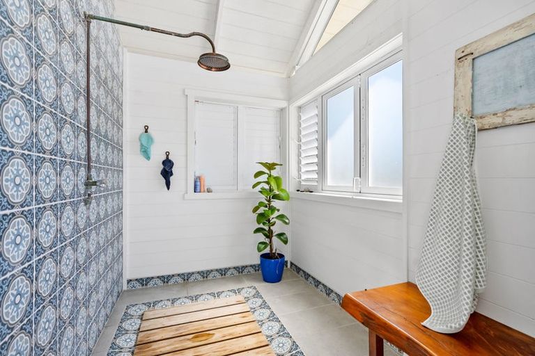 Photo of property in 3 Christie Close, Pataua North, Parua Bay, 0175