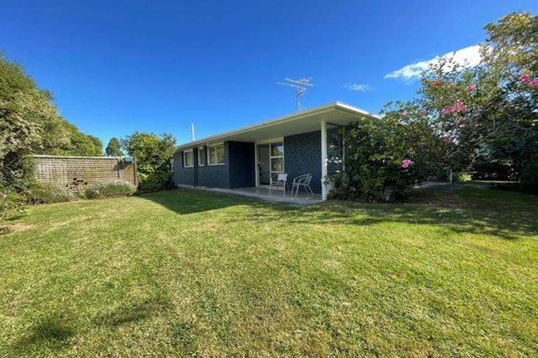 Photo of property in 7 Windsor Avenue, Waikanae, 5036