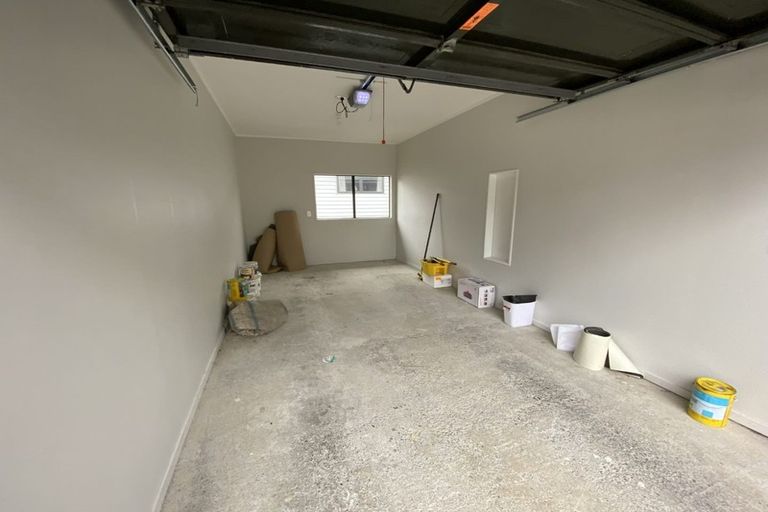 Photo of property in 5/60 Broderick Road, Johnsonville, Wellington, 6037