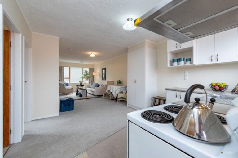 Photo of property in 2a Laurel Grove, Maungaraki, Lower Hutt, 5010