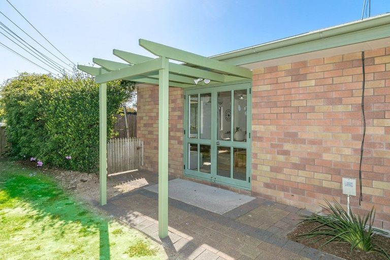 Photo of property in 11a Mahana Road, St Andrews, Hamilton, 3200