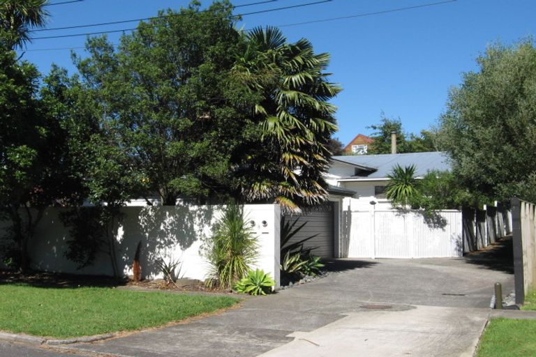 Photo of property in 8a Hampstead Road, Sandringham, Auckland, 1025