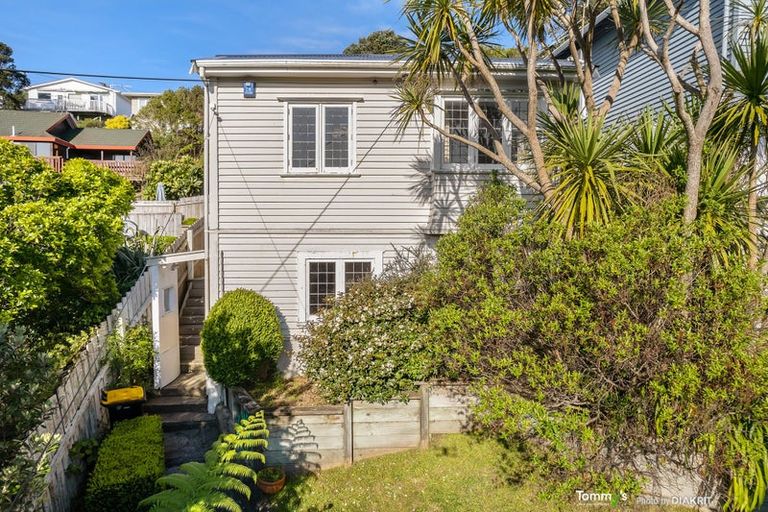 Photo of property in 21 Harland Street, Brooklyn, Wellington, 6021