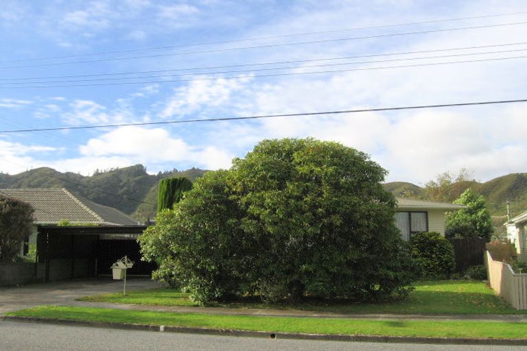 Photo of property in 20 Mcdonald Street, Taita, Lower Hutt, 5011