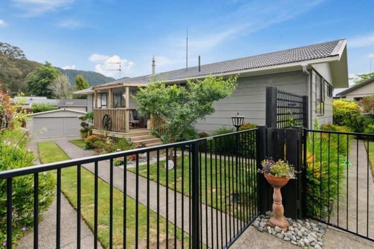 Photo of property in 17 Streamdale Place, Ngongotaha, Rotorua, 3010
