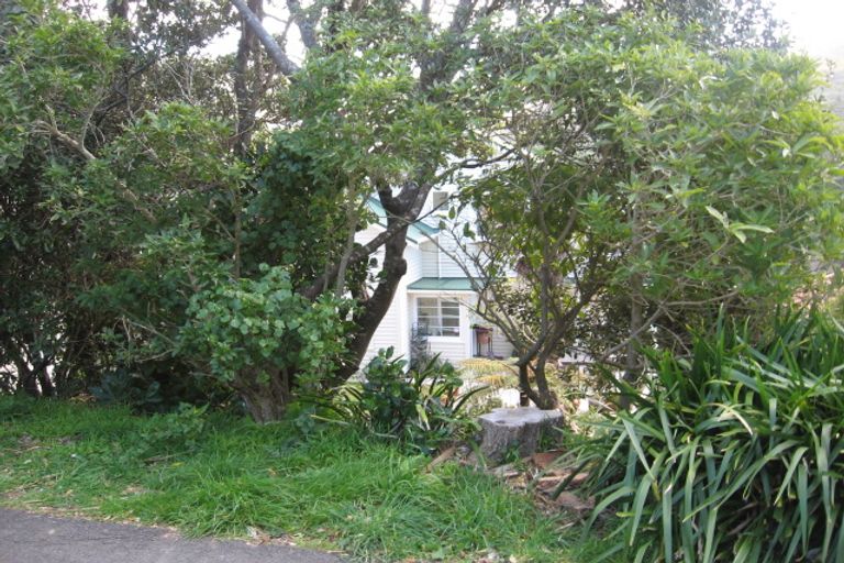 Photo of property in 20 Trelissick Crescent, Ngaio, Wellington, 6035