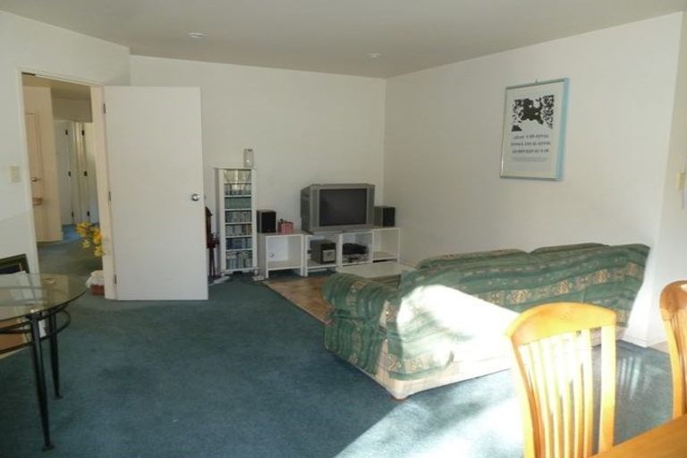 Photo of property in 1/43 Seine Road, Forrest Hill, Auckland, 0620