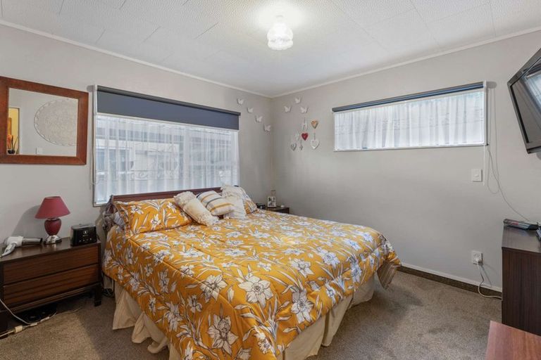 Photo of property in 327 Malfroy Road, Pomare, Rotorua, 3015