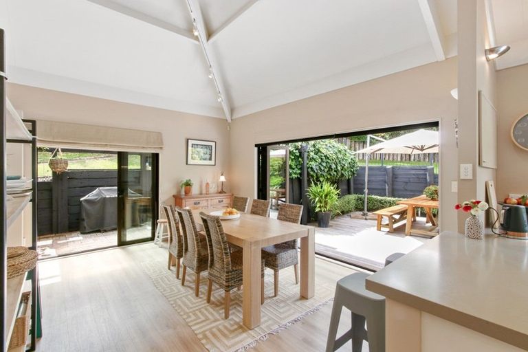 Photo of property in 13 Muritai Crescent, Havelock North, 4130