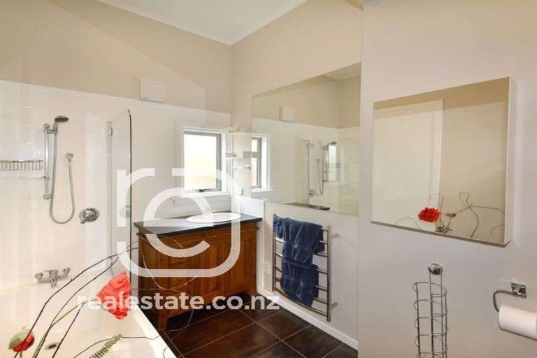 Photo of property in 33a Balmacewen Road, Maori Hill, Dunedin, 9010