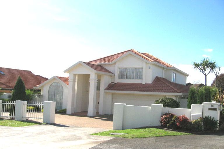 Photo of property in 8 Renway Rise, Somerville, Auckland, 2014
