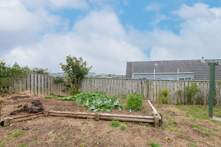 Photo of property in 5 Montserrat Place, Grenada Village, Wellington, 6037