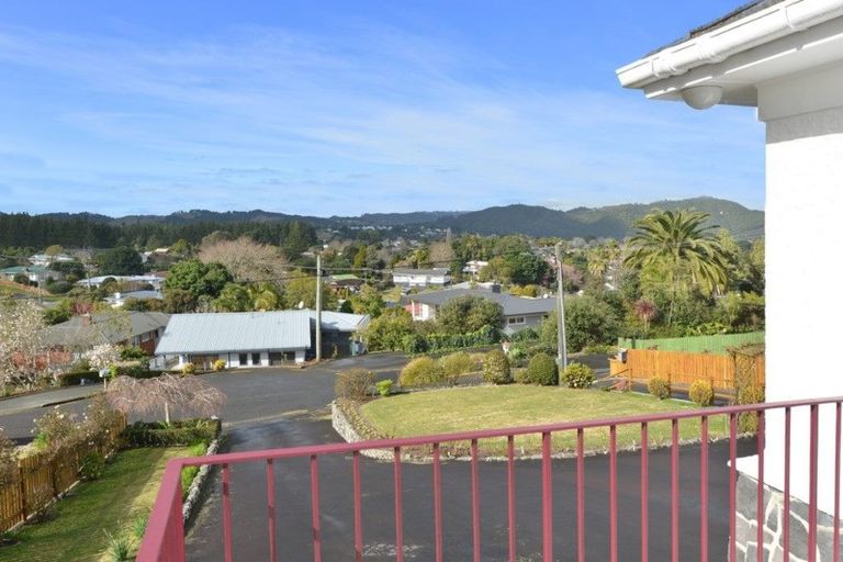 Photo of property in 11 Grand View Road, Te Kamo, Whangarei, 0112