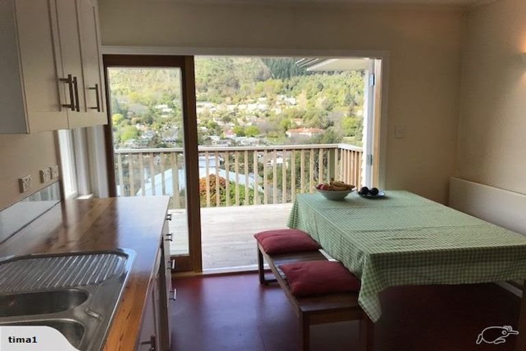 Photo of property in 102 Mount Street, Nelson South, Nelson, 7010