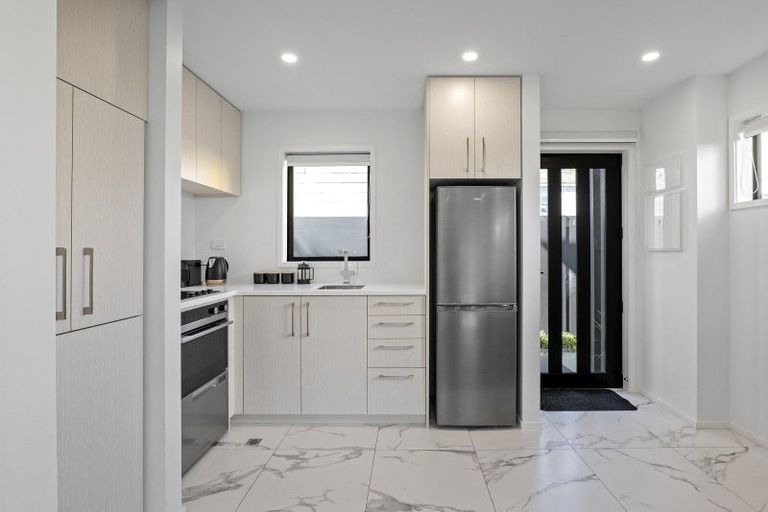 Photo of property in 6/41 Gracefield Avenue, Christchurch Central, Christchurch, 8013