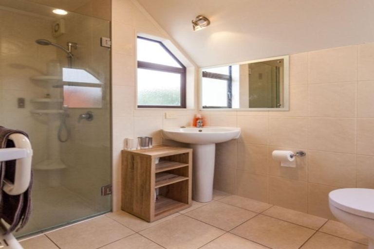 Photo of property in 613b Beach Road, Whangamata, 3620