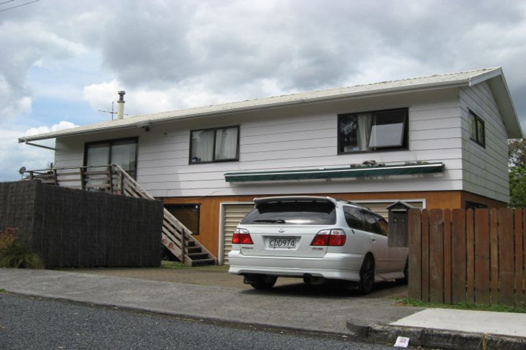 Photo of property in 4a Waterfront Road, Mangere Bridge, Auckland, 2022