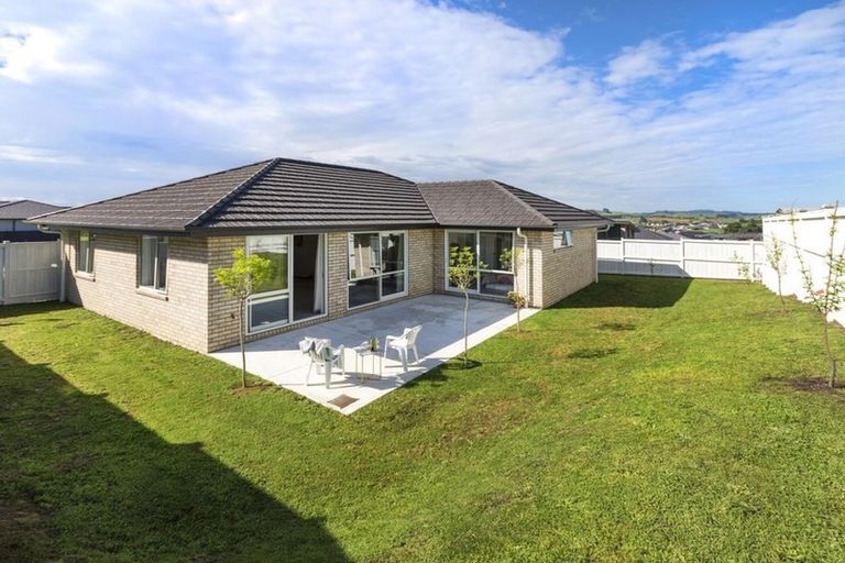 Photo of property in 48 Westmuir Crescent, Pokeno, 2402