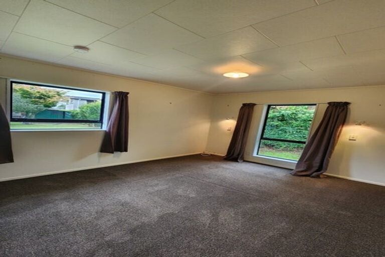 Photo of property in 23 Waitawa Place, Lynmore, Rotorua, 3010