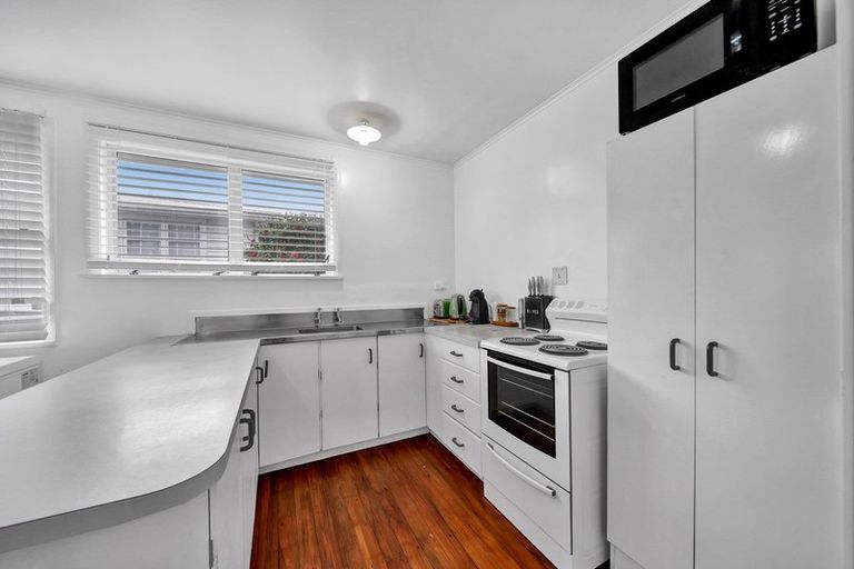 Photo of property in 7 Ramanui Avenue, Hawera, 4610