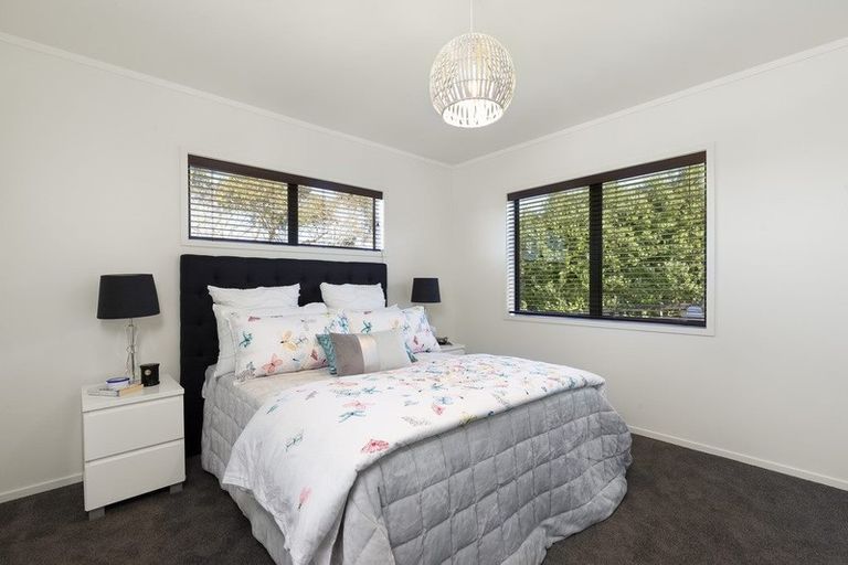 Photo of property in 56 Nandina Lane, Pukekohe, 2120