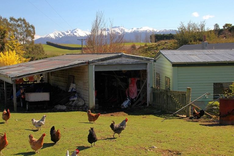 Photo of property in 18 Kakapo Road, Te Anau, 9672