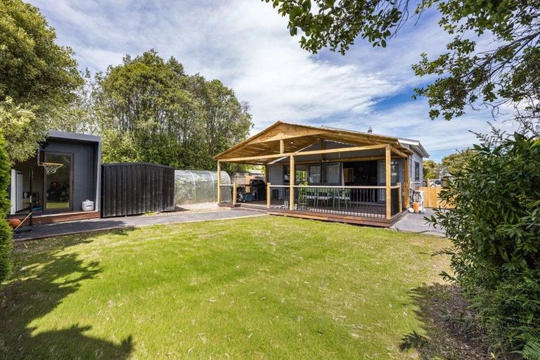 Photo of property in 2 Seddon Street, Kainga, Christchurch, 8083