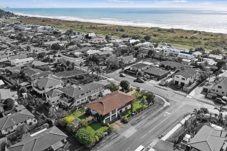 Photo of property in 94 Dickson Road, Papamoa Beach, Papamoa, 3118