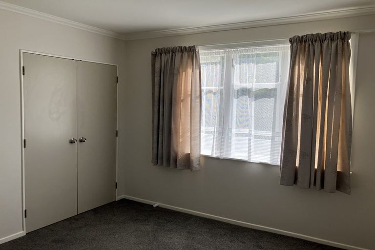 Photo of property in 42 Montgomery Street, Stokes Valley, Lower Hutt, 5019