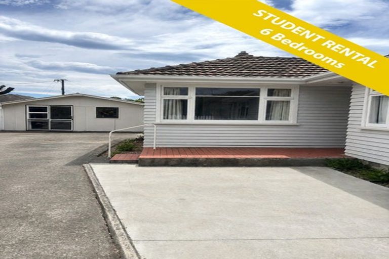 Photo of property in 86 Maidstone Road, Ilam, Christchurch, 8041