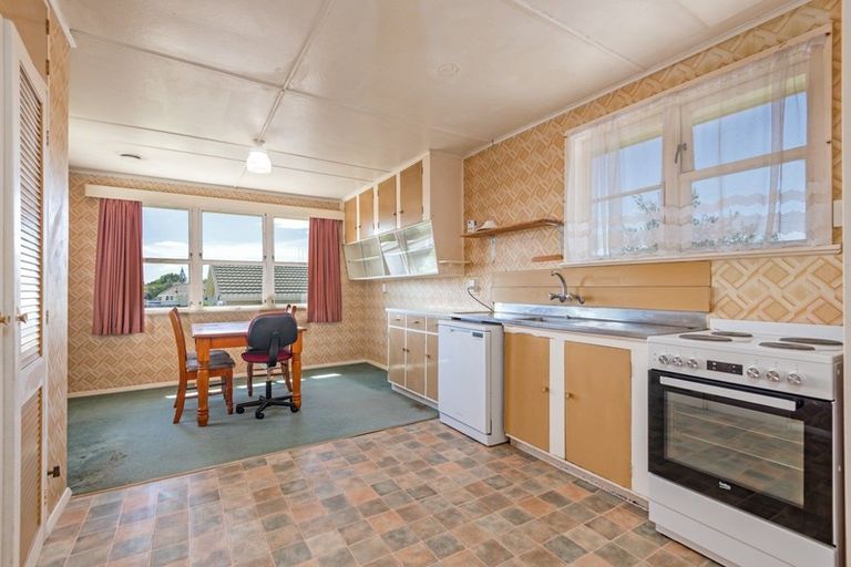 Photo of property in 17 Mersey Terrace, Roslyn, Palmerston North, 4414